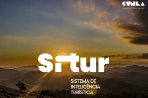 Logo do SITUR - Sistema de Inteligência Turística com uma imagem da cidade de Cunha ao fundo.